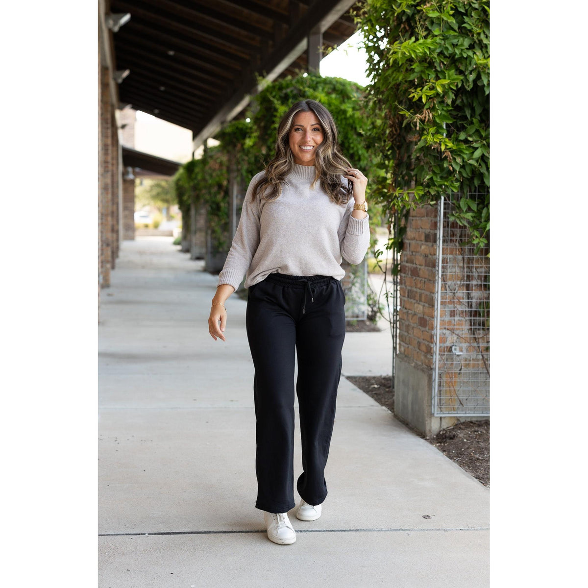 The Jenna - Comfy Wide Leg Fleece pants*