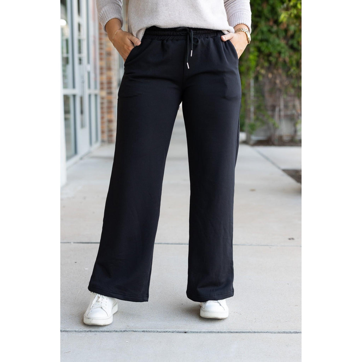 The Jenna - Comfy Wide Leg Fleece pants*